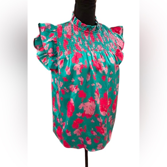 💗 LIAM & CO! STUNNING FLORAL BABY DOLL TOP!! SO FLATTERING & FEMININE!! 💗 - Picture 3 of 13